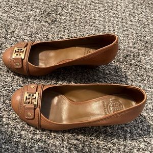 Tory Burch pumps